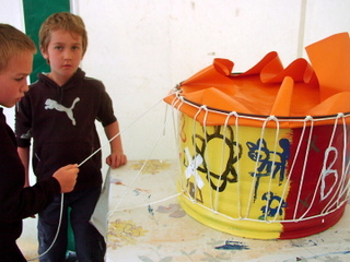animation fabrication tambour avec recyclage récupération de matériaux