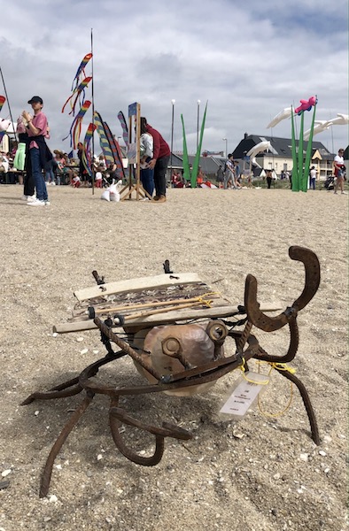 sculpture musicale crabe