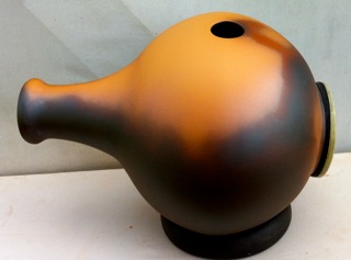 udu en céramique avec tambour 