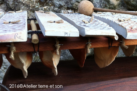 percussion clavier argile 