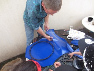 création avec des maternelle d'une installation sonore de plein air