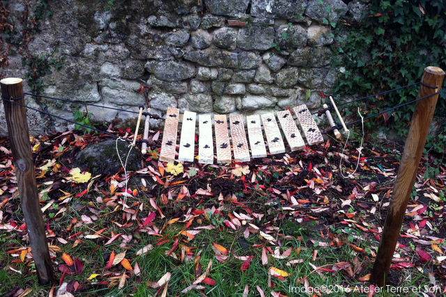 unstrument percussion de plein air ludique pédagogique intéractif de plein air décoration jardin merveilleux