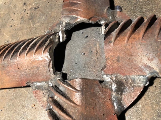 pied pour tambour d'extérieur en métal et bâche de châpiteau