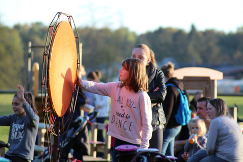 instrument de musique géant pour le plein air