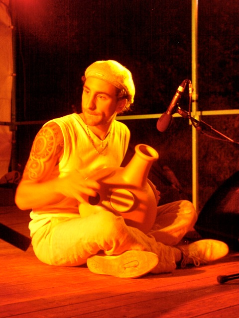 percussion udu drum concert de percussion